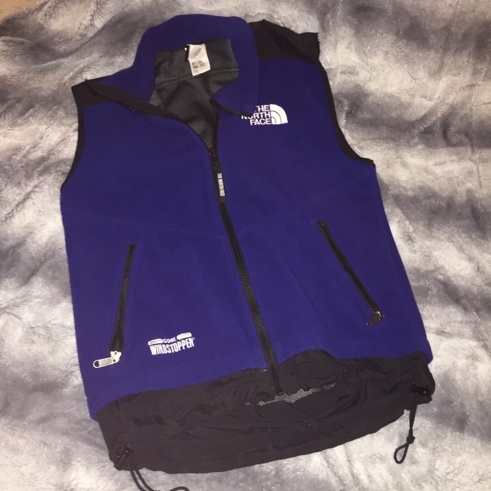 Men’s North Face vest